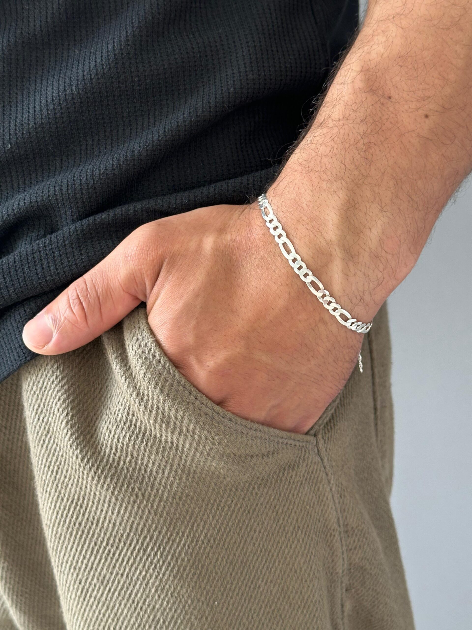 WhatsApp Image 2025-10-13 at 17.08.57 (3)