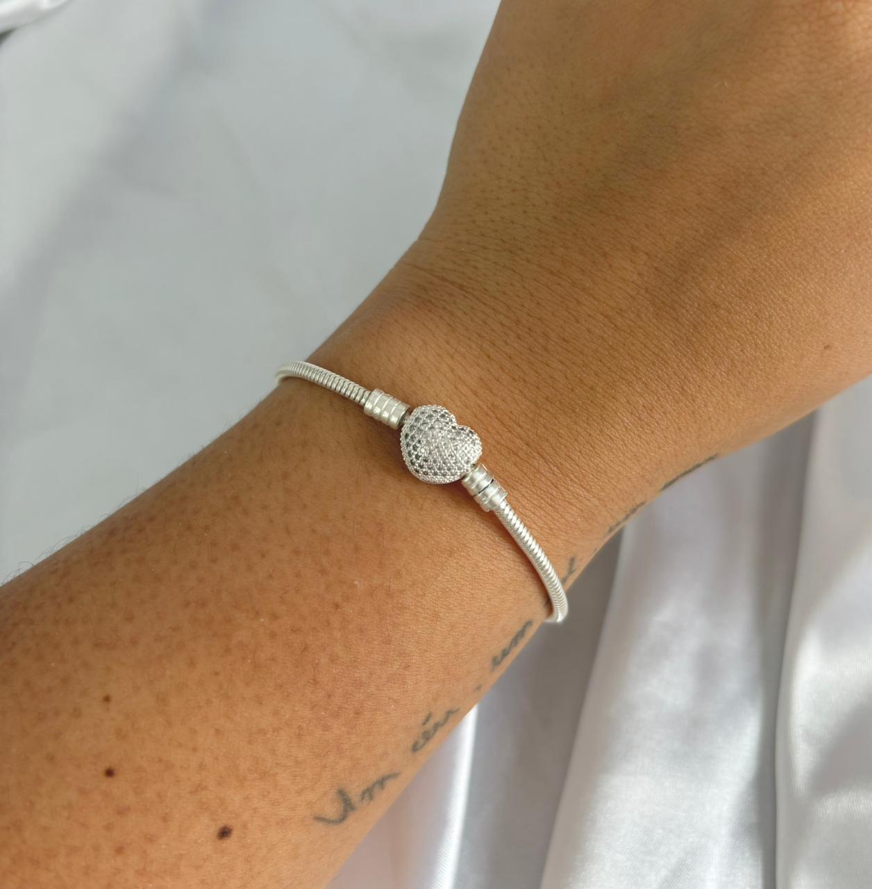 WhatsApp Image 2025-10-19 at 11.49.31 (4)