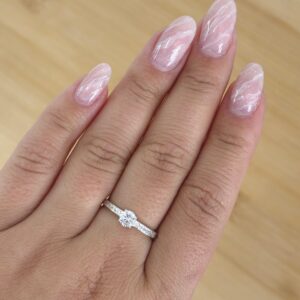 Anel Solitário Cravejado