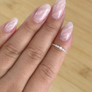 Anel Cravejado Delicado