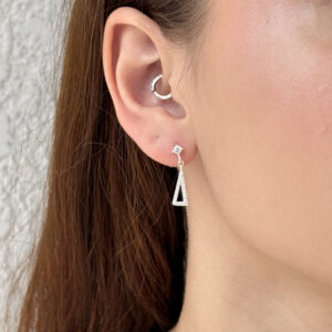 Brinco Triângulo Cravejado